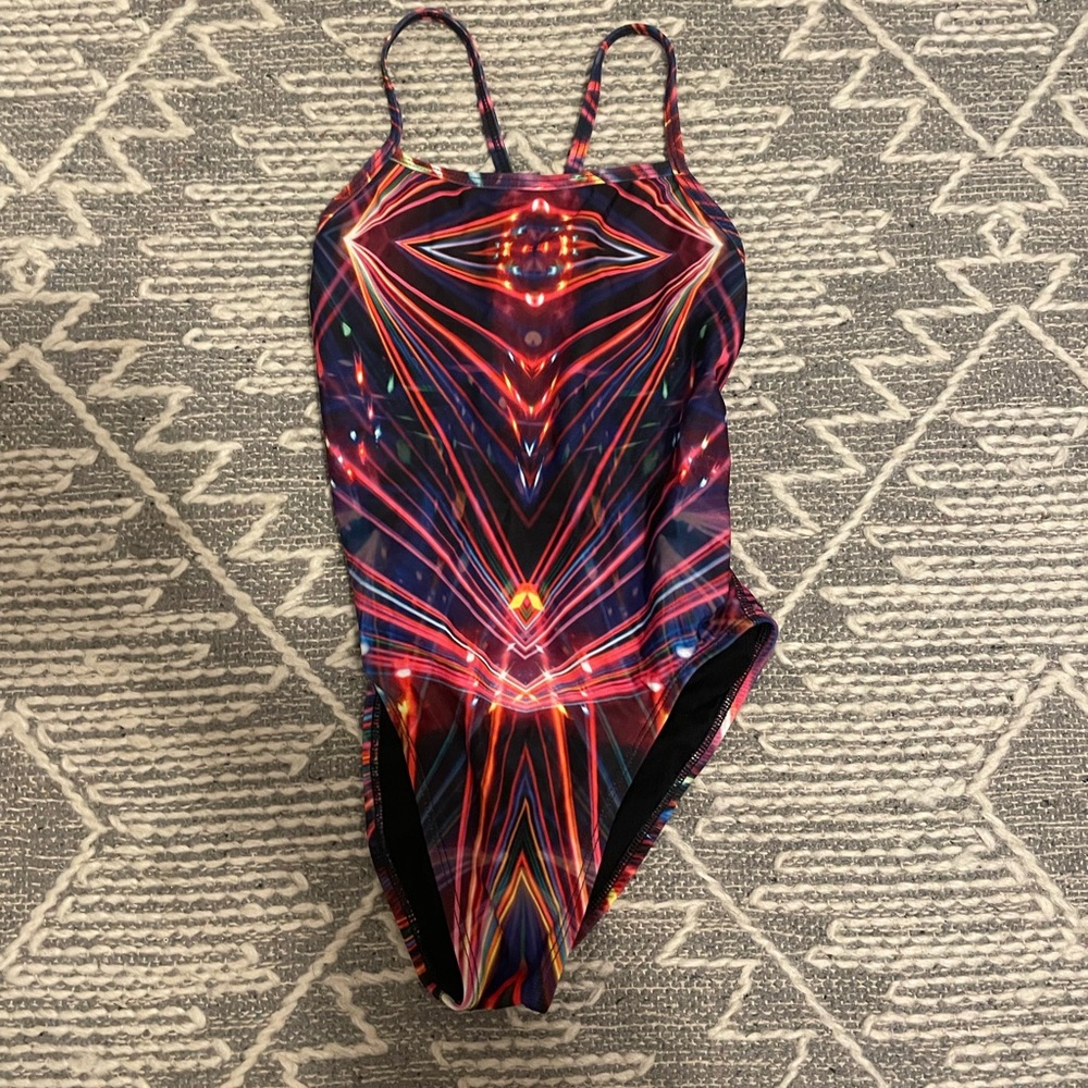 fireworks “brandon” jolyn suit!!